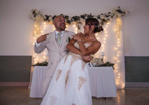 mobile - carousel-hero-element image-1